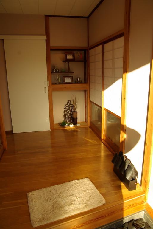 Den House * Oshima
